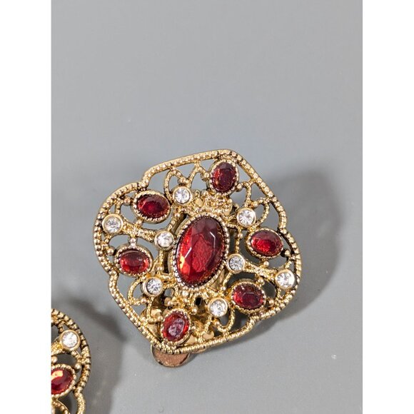 CHAPS Gold Tone Red Rhinestone Open Metal Work Clip On Earrings Evening Elegant - Picture 3 of 7
